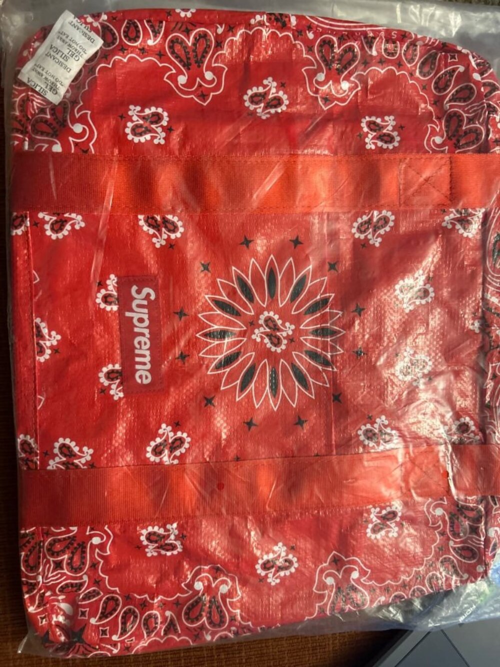 Supreme Bandana Tarp Small Duffle Bag Red (Red/White/Black Bandana Paisley) Siz…
